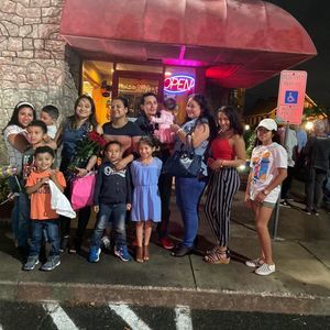 Meet your Posher, J larissa